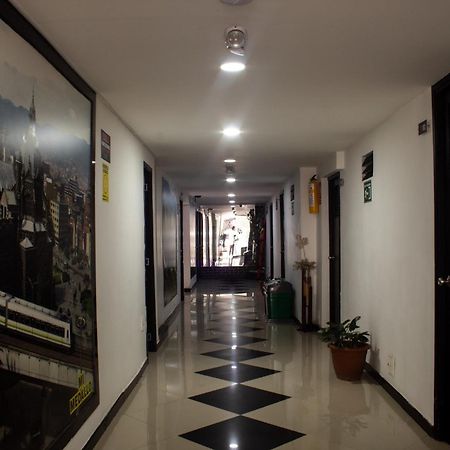 Hotel Laureles De Aburra Medellin Exterior photo