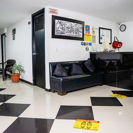 Hotel Laureles De Aburra Medellin Exterior photo