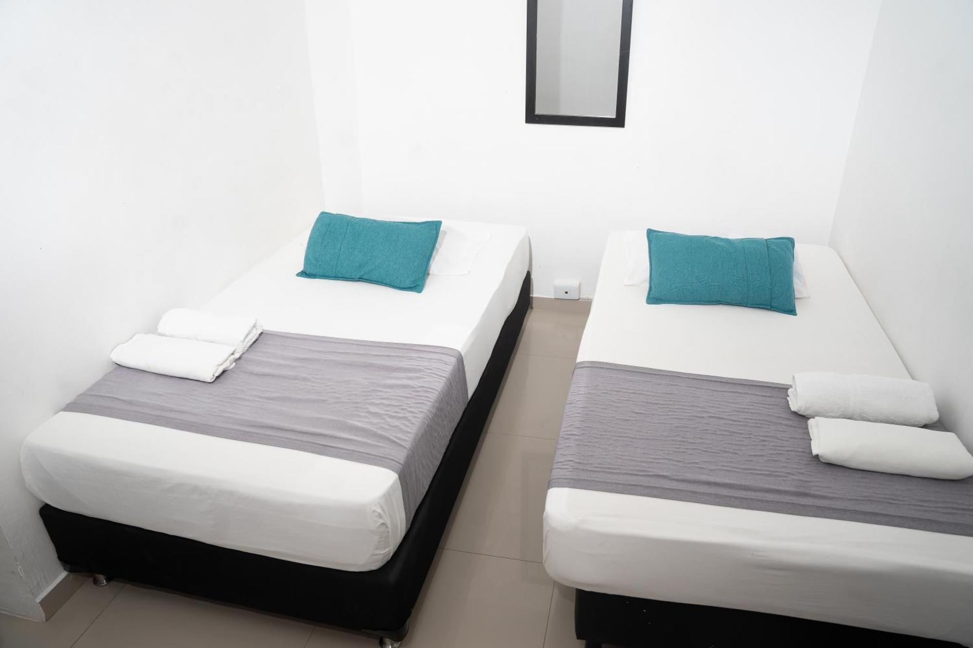 Hotel Laureles De Aburra Medellin Exterior photo