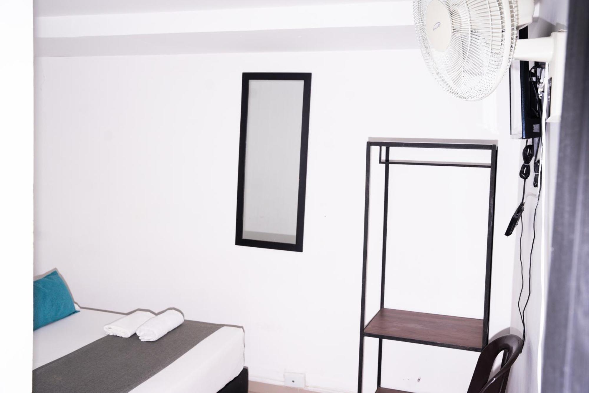 Hotel Laureles De Aburra Medellin Exterior photo